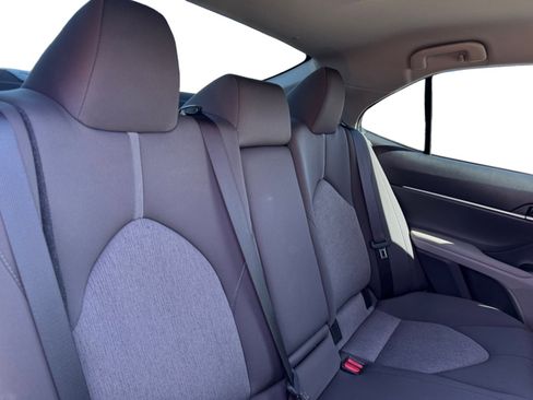 Used 2023 Toyota Camry LE image 18
