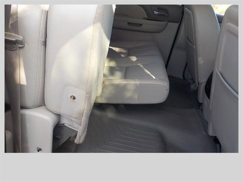 Used 2009 GMC Sierra 3500 SLT w/ SLT Convenience Package image 35