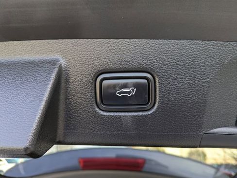 Used 2022 Kia Telluride EX w/ Towing Package image 33