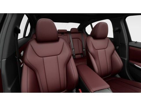 New 2026 BMW 330i xDrive Sedan AWD/4WD image 12