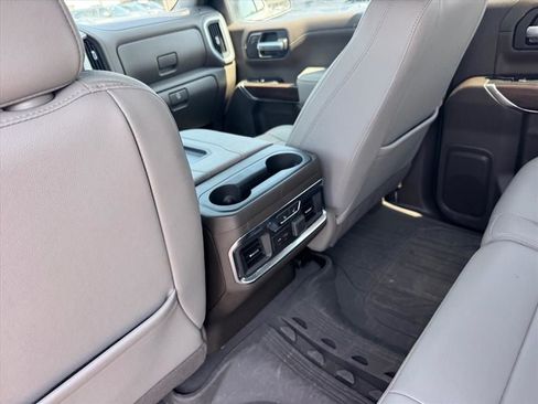 Used 2021 GMC Sierra 1500 SLT AWD/4WD image 16