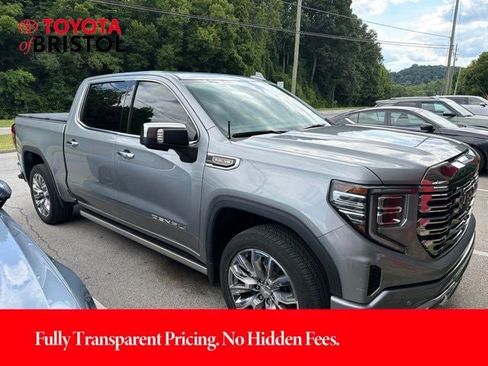 Used 2024 GMC Sierra 1500 Denali w/ Denali Reserve Package AWD/4WD image 1