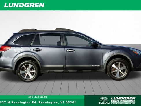 Used 2014 Subaru Outback 3.6R Limited image 2