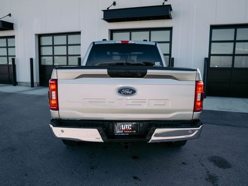 Used 2023 Ford F150 XLT w/ Trailer Tow Package image 7