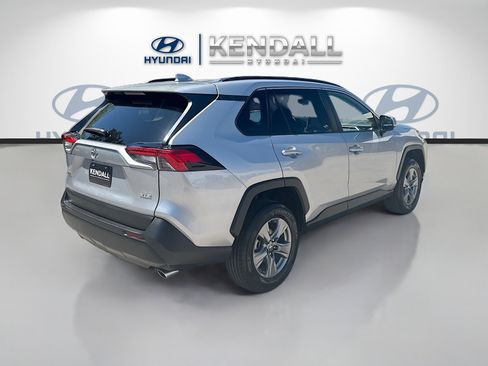 Used 2024 Toyota RAV4 XLE FWD image 6