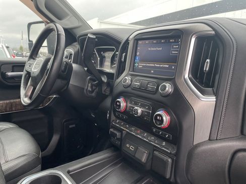 Used 2021 GMC Sierra 2500 Denali w/ Denali Ultimate Package image 31