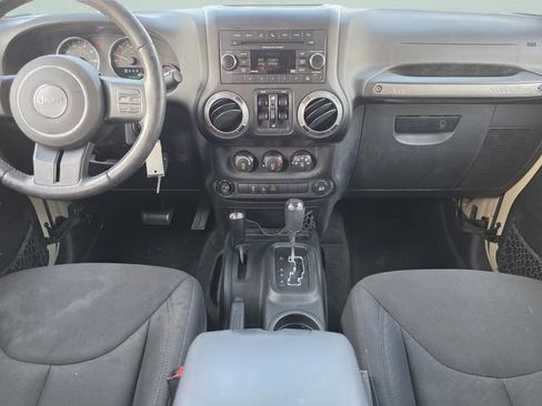 Used 2017 Jeep Wrangler Unlimited Sport w/ Quick Order Package 24S AWD/4WD image 17