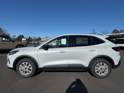 New 2026 Ford Escape Active w/ Cold Weather Package image 2