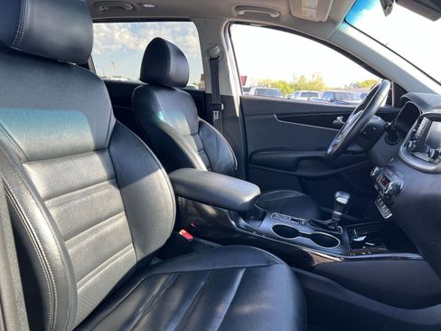 Used 2020 Kia Sorento EX AWD/4WD image 35