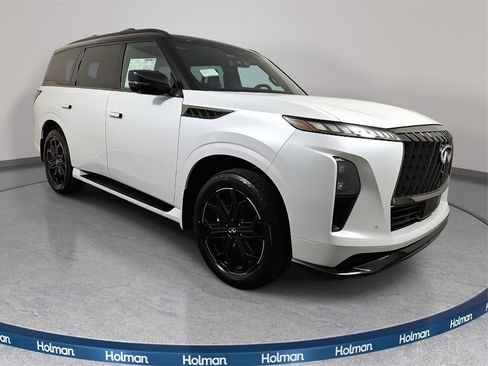 New 2026 INFINITI QX80 4WD image 3