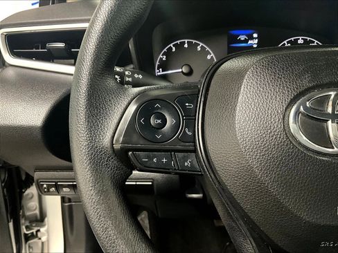 Used 2023 Toyota Corolla LE image 22