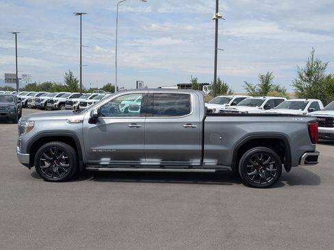 Certified 2022 GMC Sierra 1500 SLT w/ SLT Premium Plus Package AWD/4WD image 3