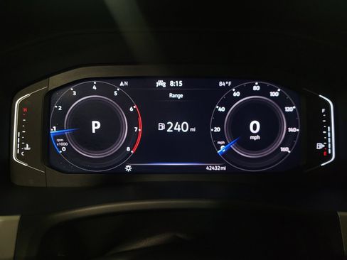 Used 2023 Volkswagen Atlas SE w/ Black Wheel Package FWD image 23