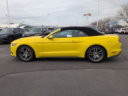 Used 2015 Ford Mustang Premium image 9