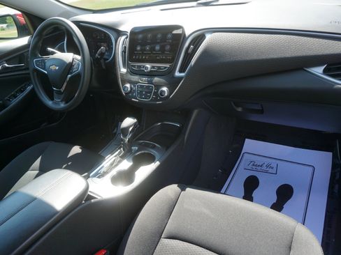 Used 2024 Chevrolet Malibu LT image 22