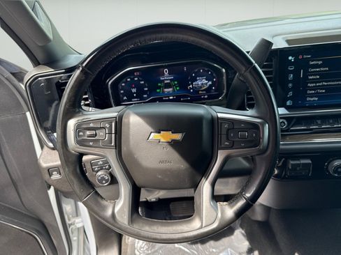 Used 2024 Chevrolet Silverado 2500 LT AWD/4WD image 27