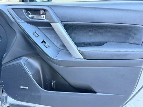 Used 2015 Subaru Forester 2.0XT Touring w/ Eyesight & Navigation System image 29