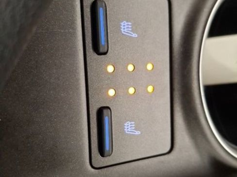 Used 2022 Toyota Camry LE w/ Cold Weather Package image 23