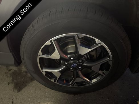 Used 2019 Subaru Crosstrek 2.0i w/ Eyesight System image 8
