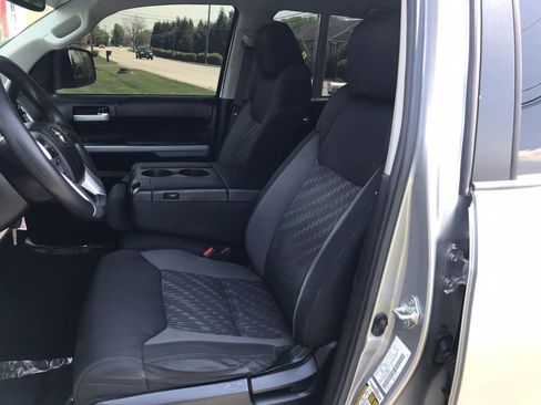 Used 2021 Toyota Tundra SR5 AWD/4WD image 35