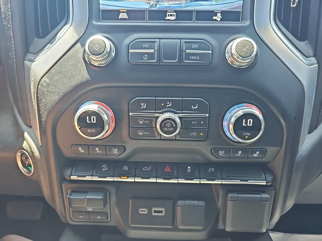 Used 2021 GMC Sierra 1500 SLT w/ SLT Premium Package AWD/4WD image 22