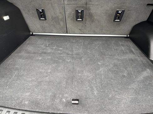 Used 2025 Chevrolet Equinox LT FWD image 32