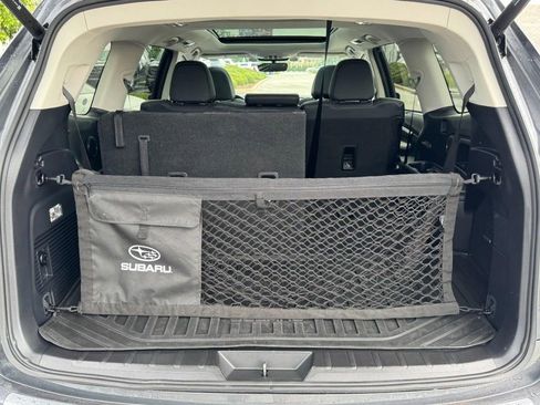 Used 2022 Subaru Ascent Limited w/ Technology Package AWD/4WD image 6