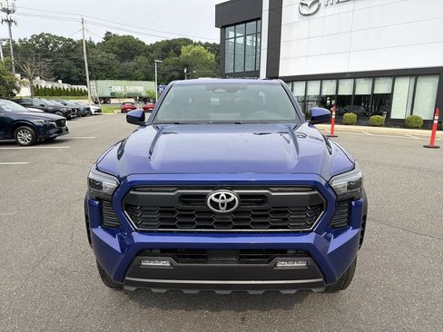 Used 2024 Toyota Tacoma TRD Off-Road AWD/4WD image 3