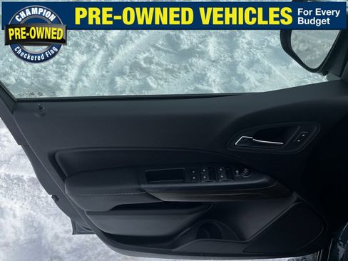 Used 2019 GMC Canyon Denali image 18