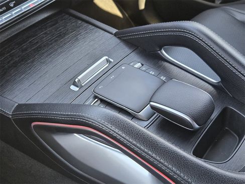 Used 2022 Mercedes-Benz GLE 350 image 9