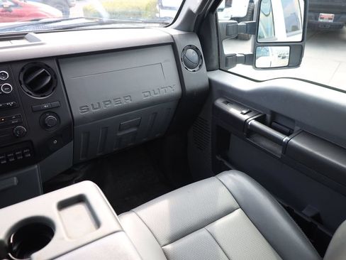 Used 2016 Ford F350 XL w/ Power Equipment Group AWD/4WD image 20
