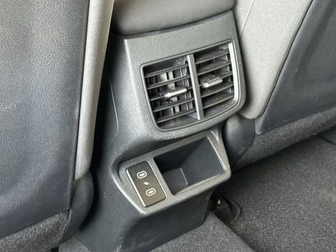 Certified 2024 Kia Seltos LX AWD/4WD image 17