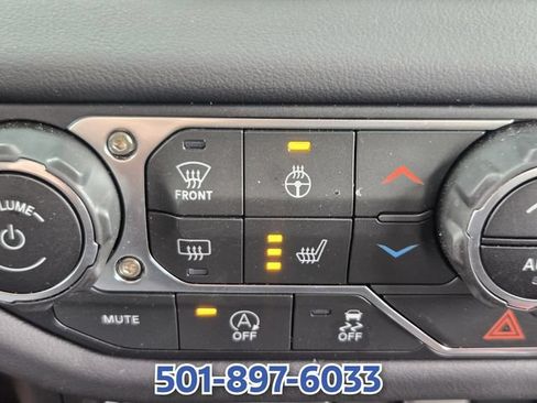 Used 2025 Jeep Gladiator Sport AWD/4WD image 25