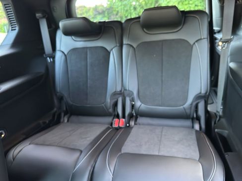 New 2025 Jeep Grand Cherokee L Altitude image 26