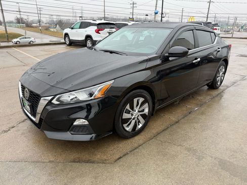 Used 2020 Nissan Altima 2.5 S FWD image 6