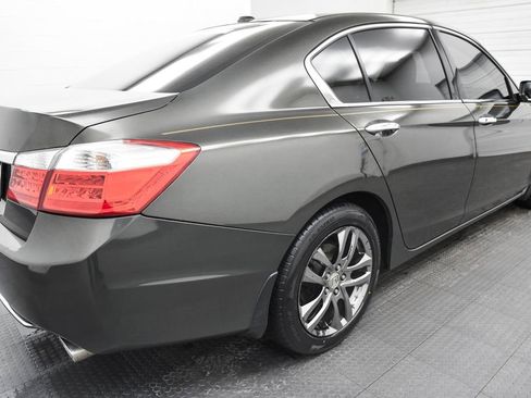 Used 2015 Honda Accord EX-L image 9