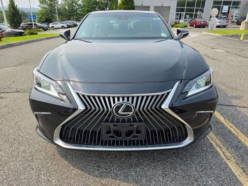 Used 2021 Lexus ES 350 w/ Premium Package FWD image 2