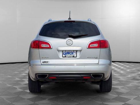 Used 2017 Buick Enclave Leather w/ Trailering Package AWD/4WD image 3