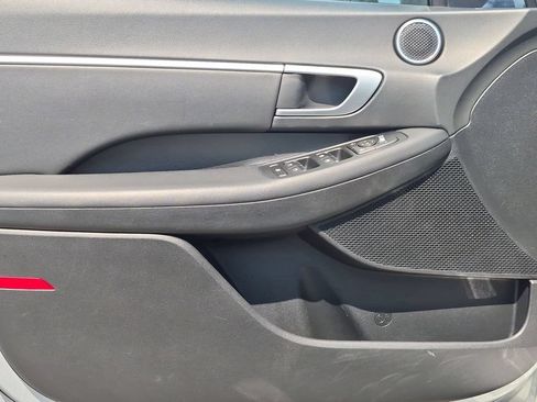 Used 2025 Hyundai Sonata SEL FWD image 11