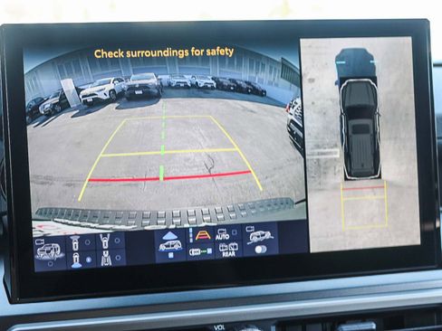 Certified 2025 Toyota 4Runner TRD Sport image 25