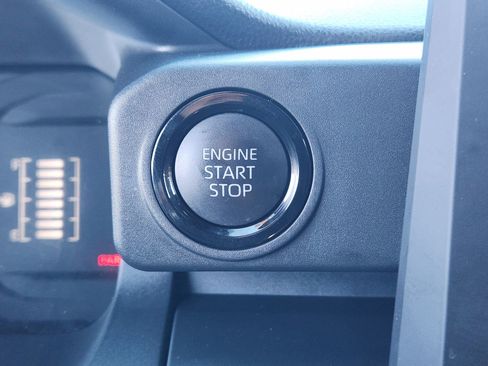 Used 2024 Toyota Tacoma SR image 23