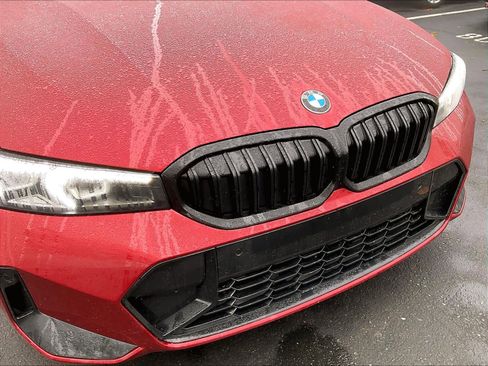 Used 2026 BMW 330i Sedan w/ M Sport Package image 31