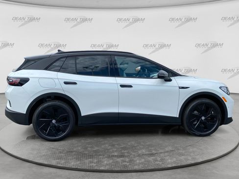New 2026 Volkswagen ID.4 Pro S Plus AWD/4WD image 7