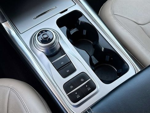 Certified 2020 Ford Explorer Limited RWD image 19