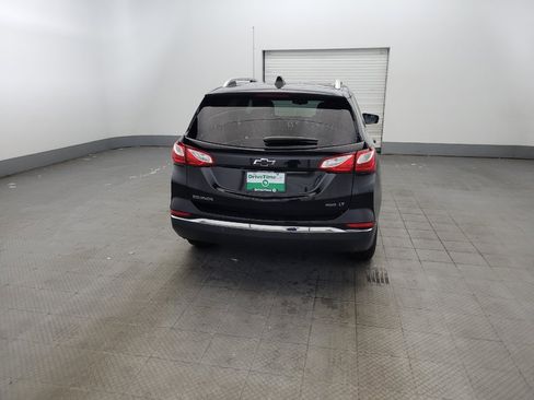 Used 2018 Chevrolet Equinox LT w/ Sun & Infotainment Package AWD/4WD image 7