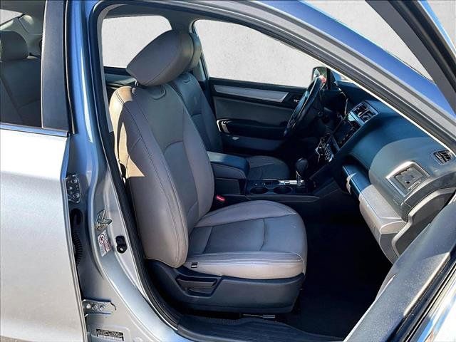 Used 2017 Subaru Legacy 2.5i Premium AWD/4WD image 9