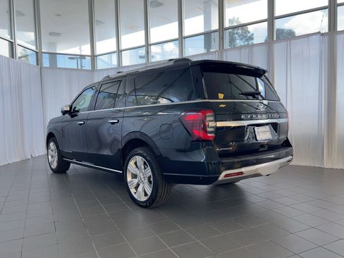 Used 2024 Ford Expedition Max Platinum image 3