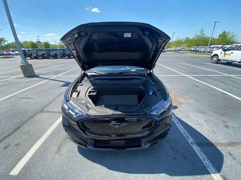 New 2026 Ford Mustang Mach-E Premium AWD/4WD image 31