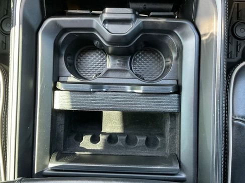 Used 2019 RAM 1500 Limited AWD/4WD image 16