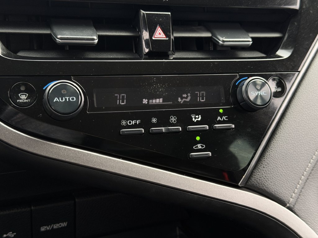 Used 2023 Toyota Camry SE FWD image 20